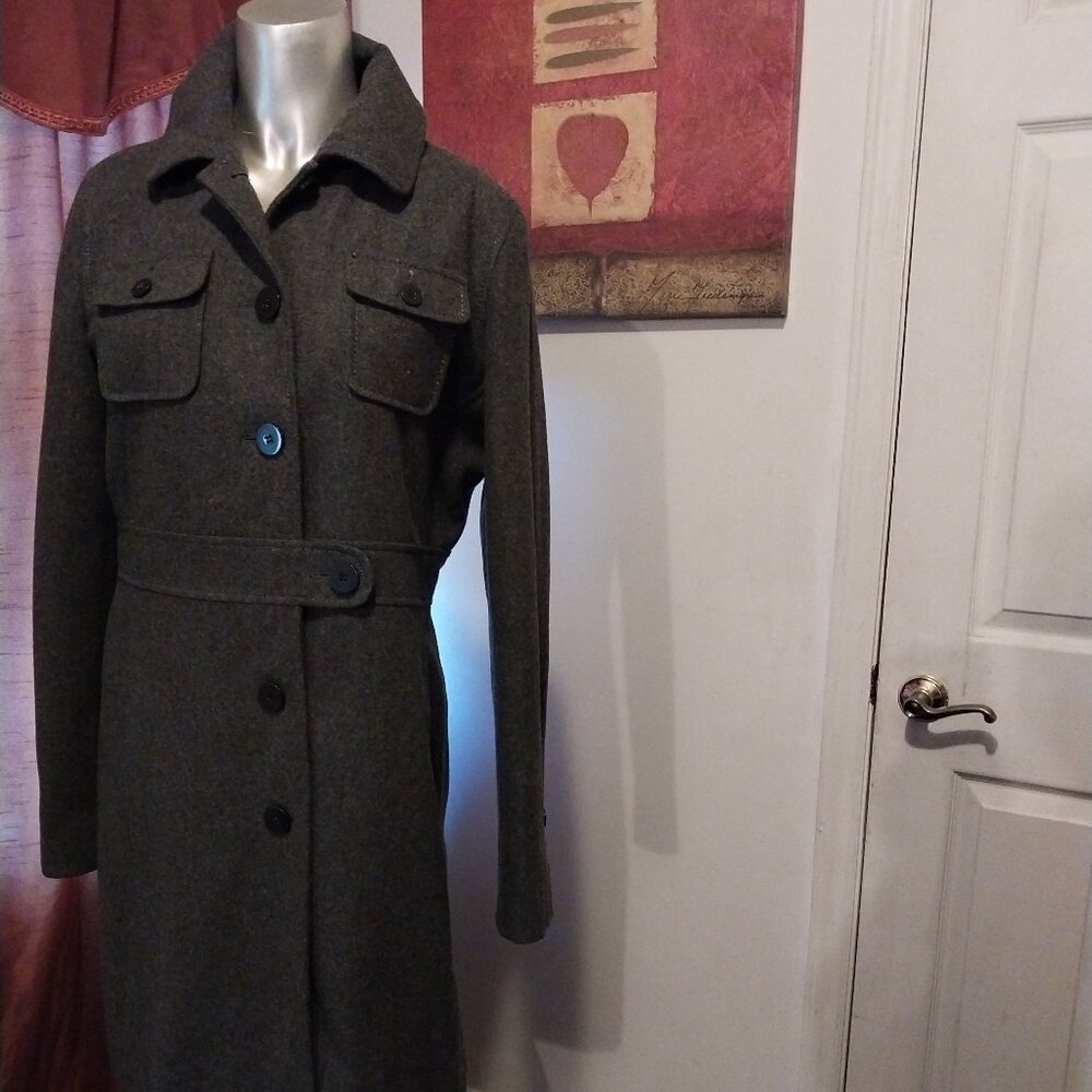 Kenneth Cole Reaction